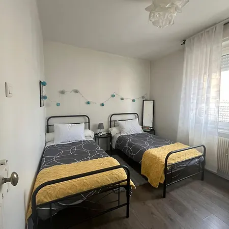 Cosy 3 Pieces Strasbourg シルティグアイム